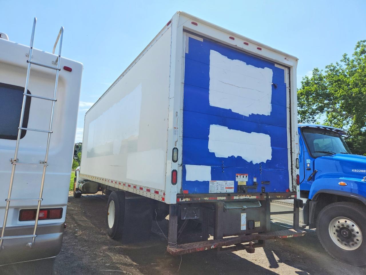 2019 INTERNATIONAL MA025 BOX TRUCK — Фото 2 из 12