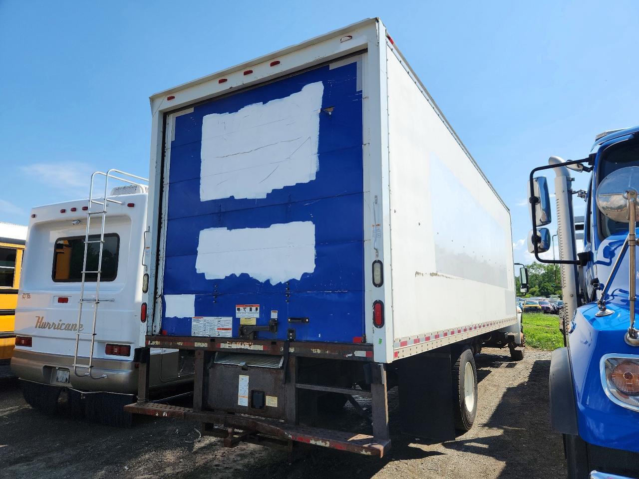2019 INTERNATIONAL MA025 BOX TRUCK — Фото 3 из 12