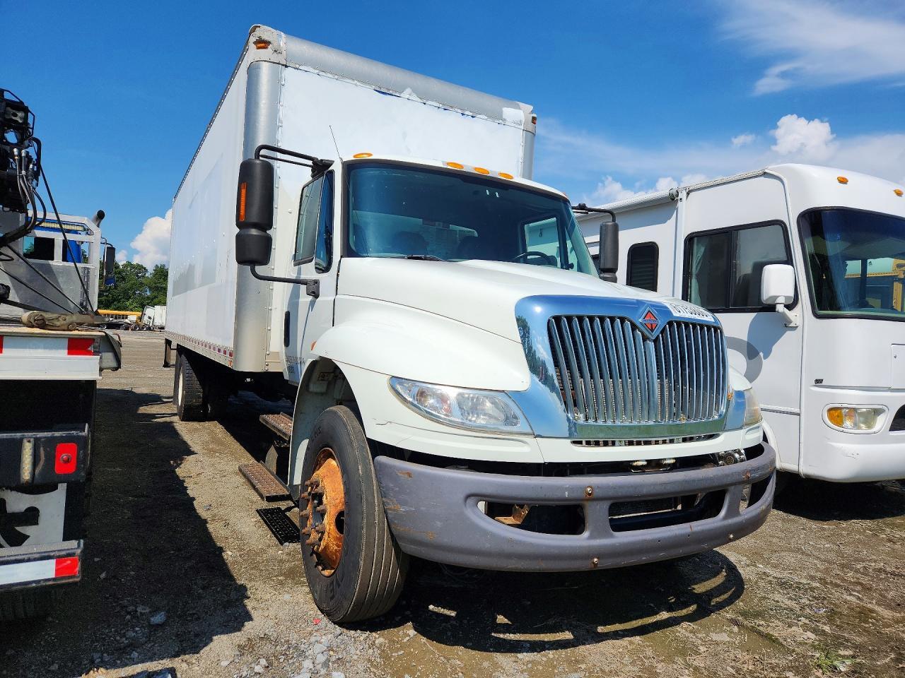 2019 INTERNATIONAL MA025 BOX TRUCK — Фото 4 из 12