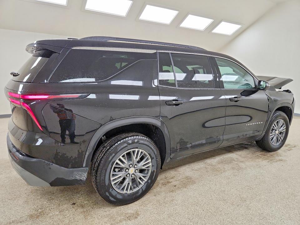 2026 CHEVROLET TRAVERSE LT — Фото 3 из 13