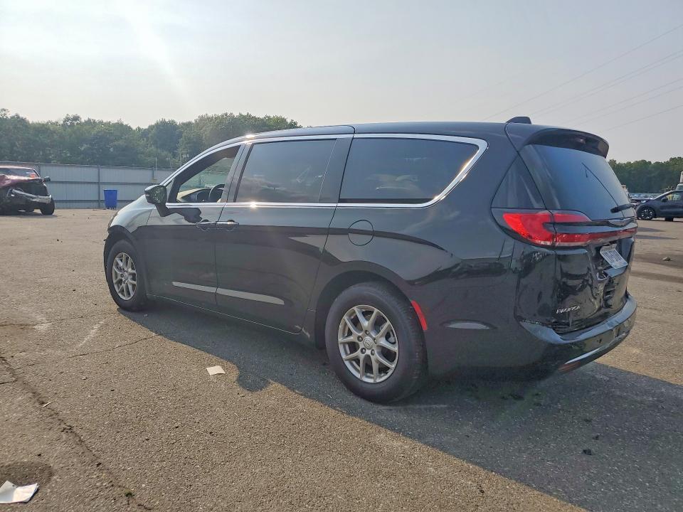 2026 CHRYSLER PACIFICA SELECT — Фото 2 из 14