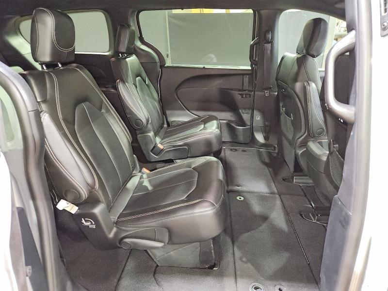2026 CHRYSLER PACIFICA SELECT — Фото 11 из 14