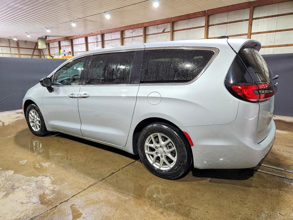 2026 CHRYSLER PACIFICA SELECT — Фото 2 из 14
