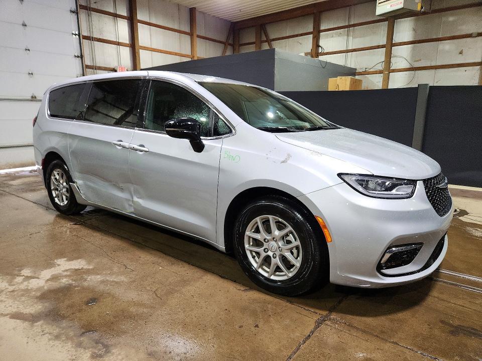 2026 CHRYSLER PACIFICA SELECT — Фото 4 из 14
