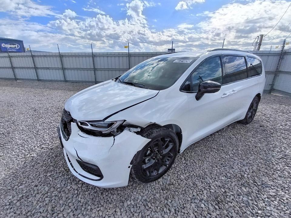 2026 CHRYSLER PACIFICA 2C4RC1BG3TR280571