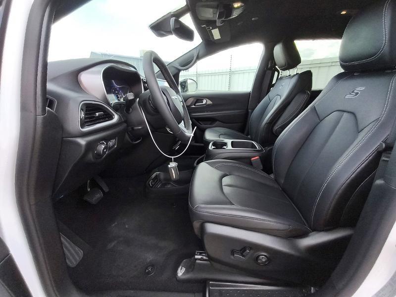 2026 CHRYSLER PACIFICA SELECT — Фото 7 из 14
