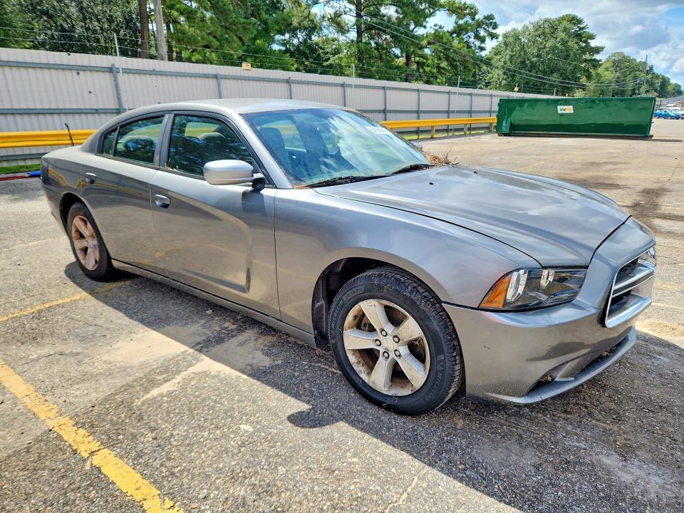 2011 DODGE CHARGER SE — Фото 4 из 12