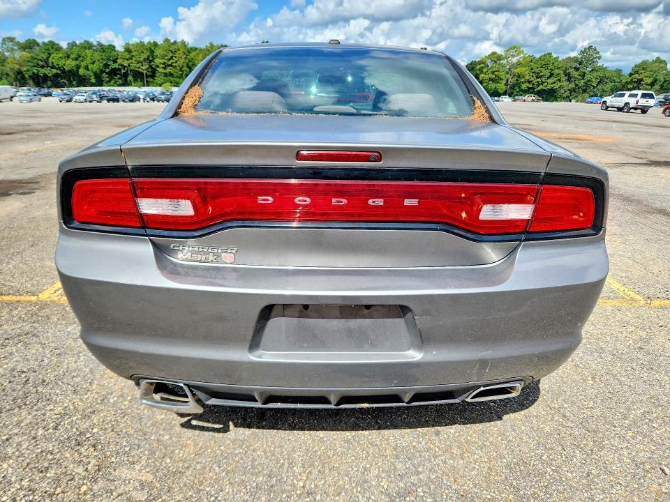 2011 DODGE CHARGER SE — Фото 6 из 12
