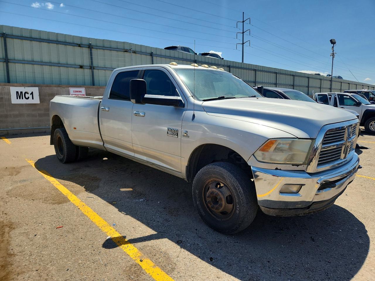 2011 DODGE RAM 3500 — Фото 4 из 12