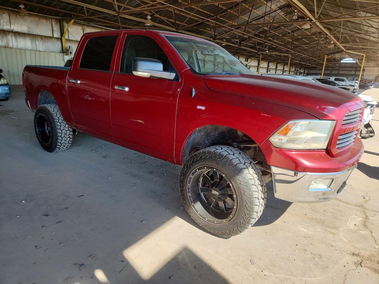 2011 DODGE RAM 1500 — Фото 4 из 12