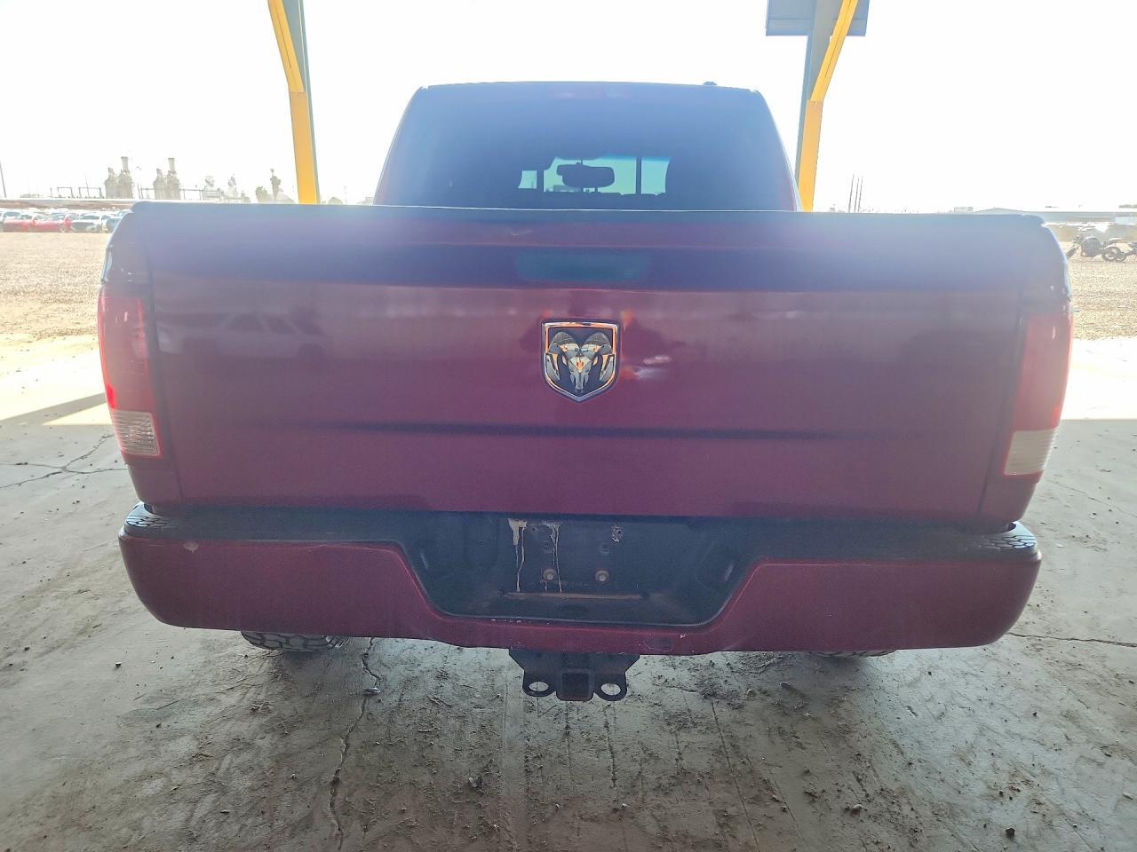 2011 DODGE RAM 1500 — Фото 6 из 12
