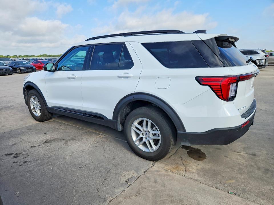 2026 FORD EXPLORER ACTIVE — Фото 2 из 13
