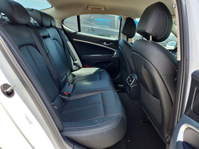 2026 GENESIS G70 2.5T STANDARD — Фото 10 из 12