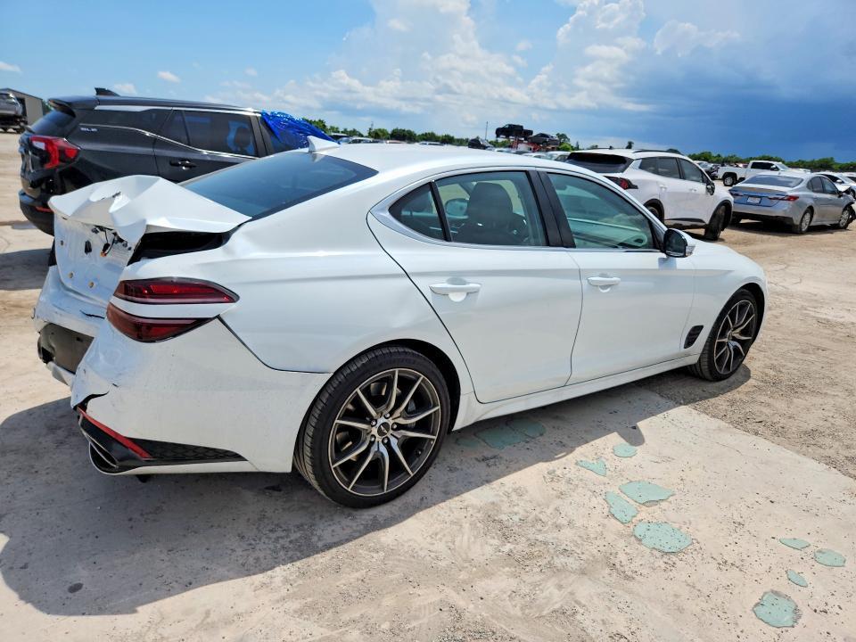 2026 GENESIS G70 2.5T STANDARD — Фото 3 из 12