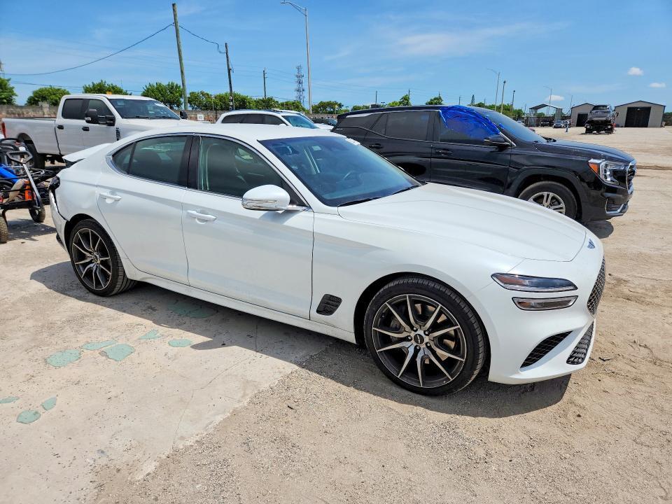 2026 GENESIS G70 2.5T STANDARD — Фото 4 из 12