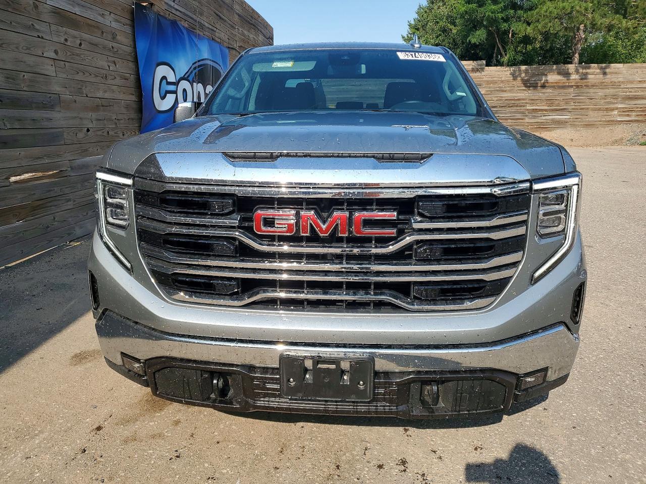 2026 GMC SIERRA K1500 SLT — Фото 5 из 12