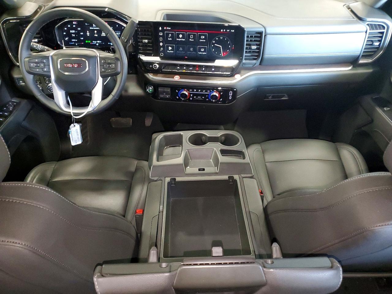 2026 GMC SIERRA K1500 SLT — Фото 8 из 12