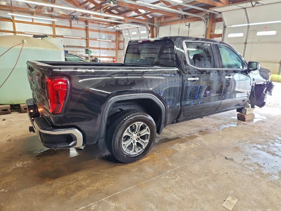 2026 GMC SIERRA K1500 SLT — Фото 3 из 13