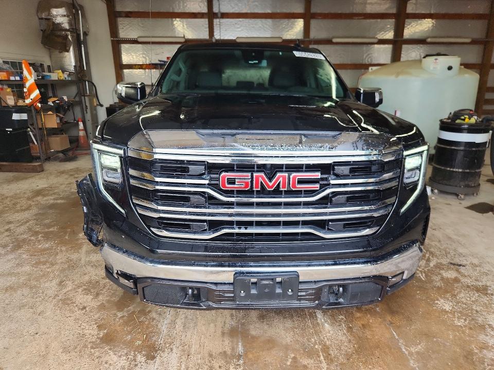 2026 GMC SIERRA K1500 SLT — Фото 5 из 13