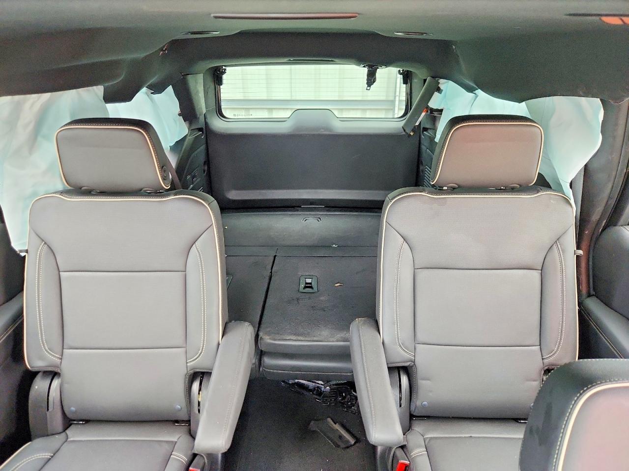 2026 GMC YUKON ELEVATION — Фото 10 из 14