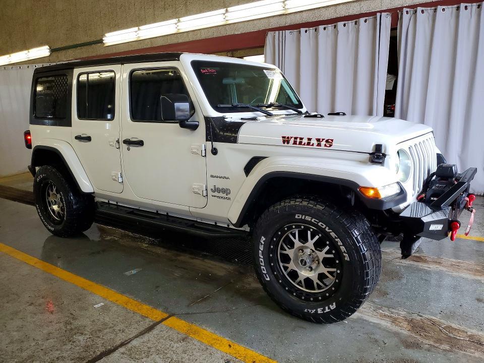 2019 JEEP WRANGLER UNLIMITED SAHARA — Фото 4 из 14