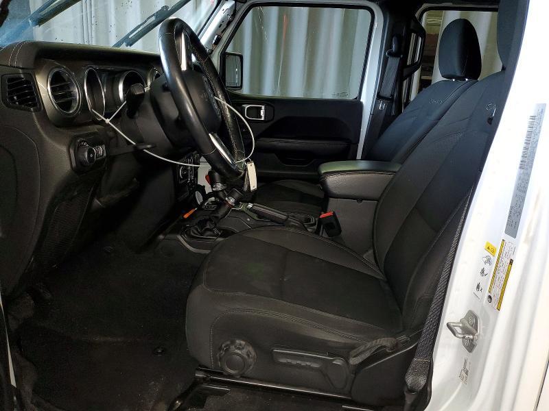 2019 JEEP WRANGLER UNLIMITED SAHARA — Фото 7 из 14