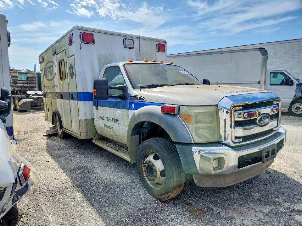 2011 FORD F450 SUPER DUTY — Фото 4 из 12
