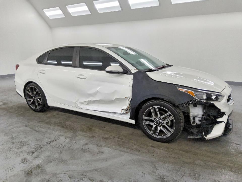 2019 KIA FORTE S — Фото 4 из 13