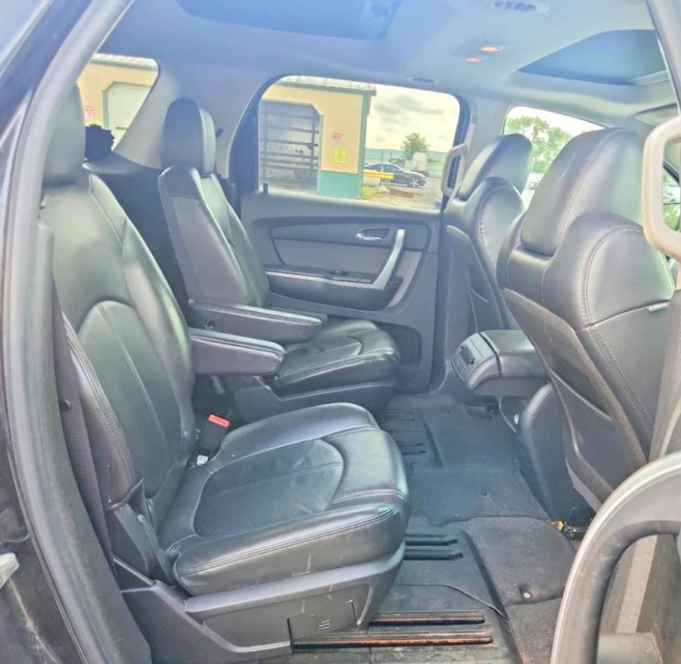 2011 GMC ACADIA SLT-1 — Фото 10 из 12