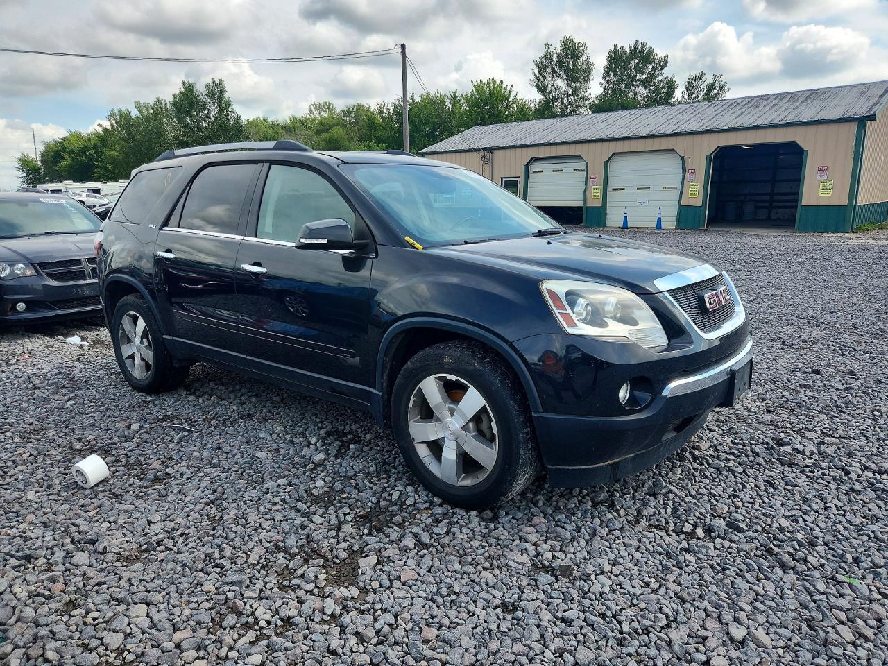 2011 GMC ACADIA SLT-1 — Фото 4 из 12