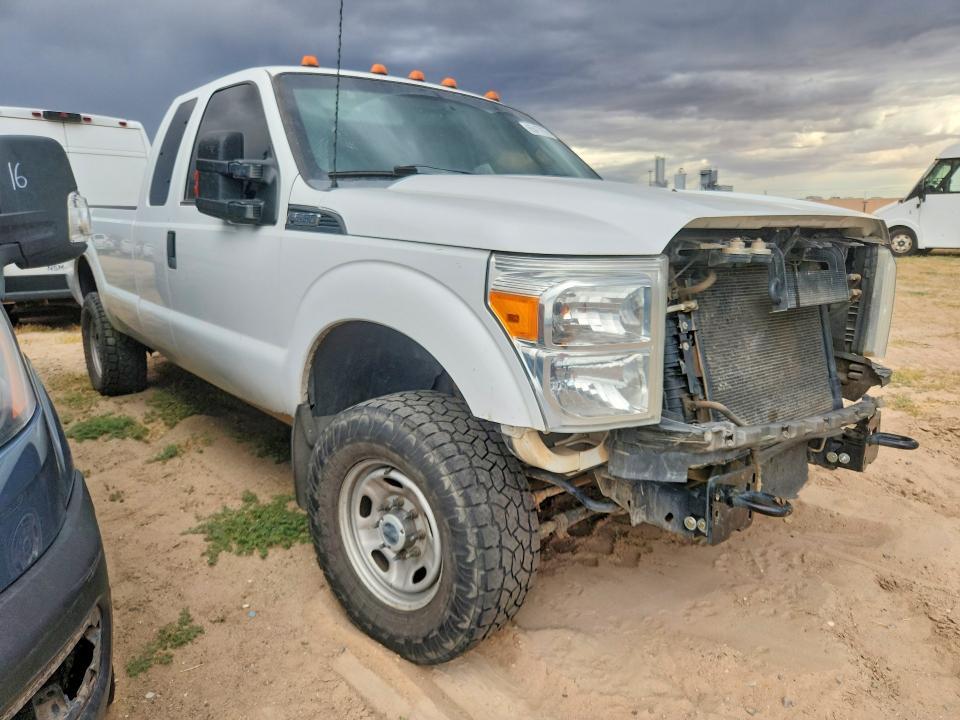 2014 FORD F350 SUPER DUTY — Фото 4 из 13