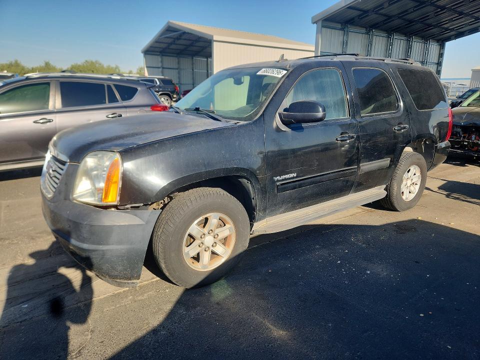 2011 GMC YUKON 1GKS1AE04BR315388