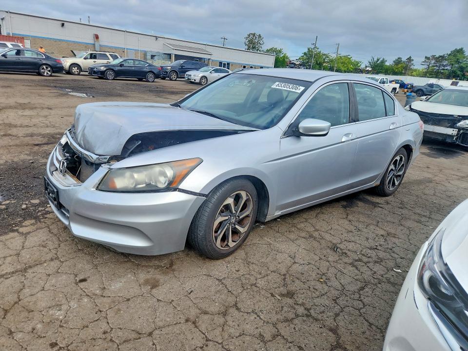 2011 HONDA ACCORD 1HGCP2F69BA144211