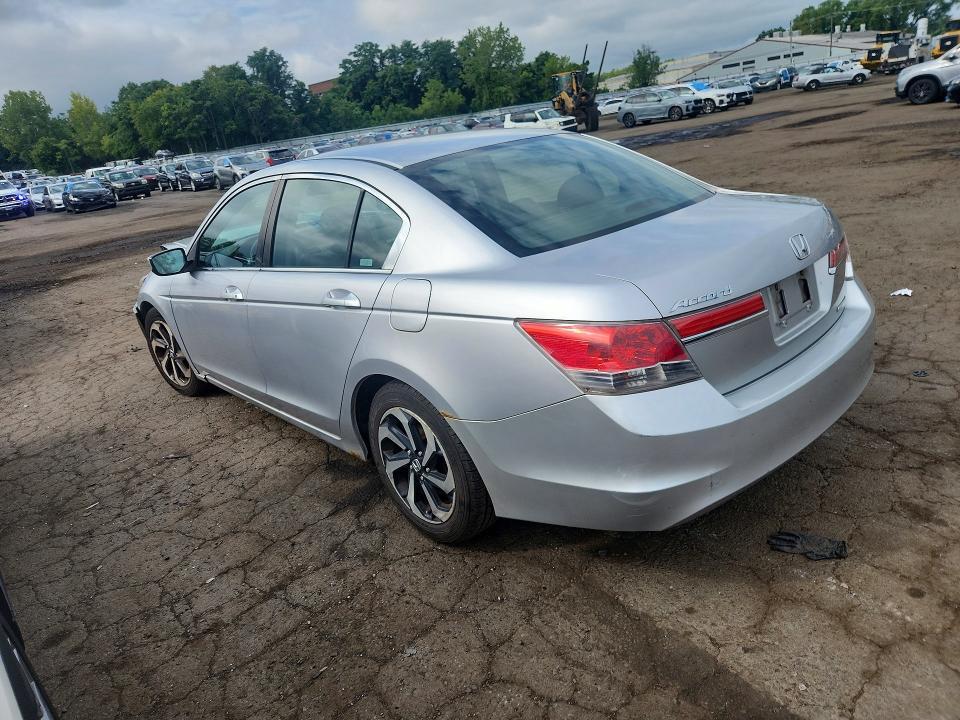 2011 HONDA ACCORD SE — Фото 2 из 12