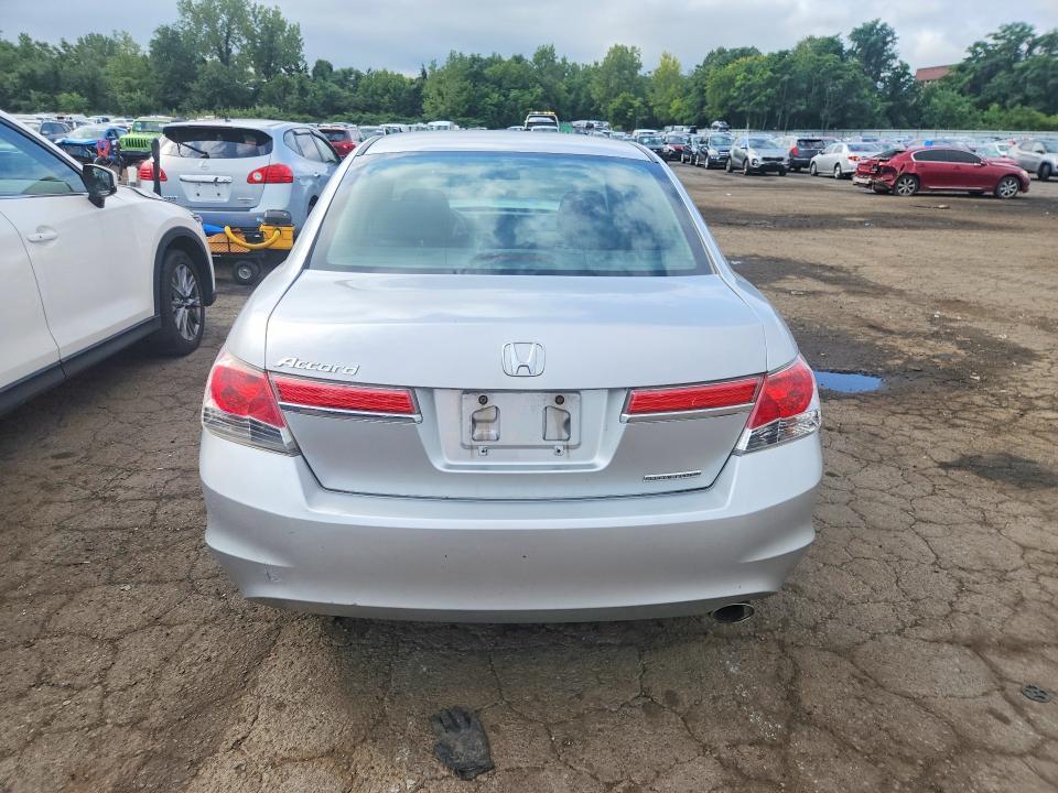 2011 HONDA ACCORD SE — Фото 6 из 12