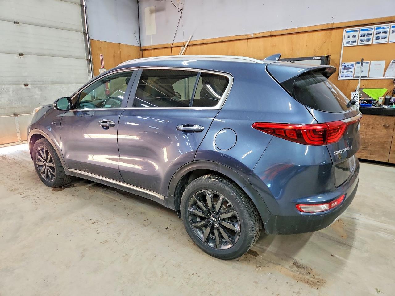KNDPNCAC8K7567125 2019 KIA SPORTAGE photo no. 2