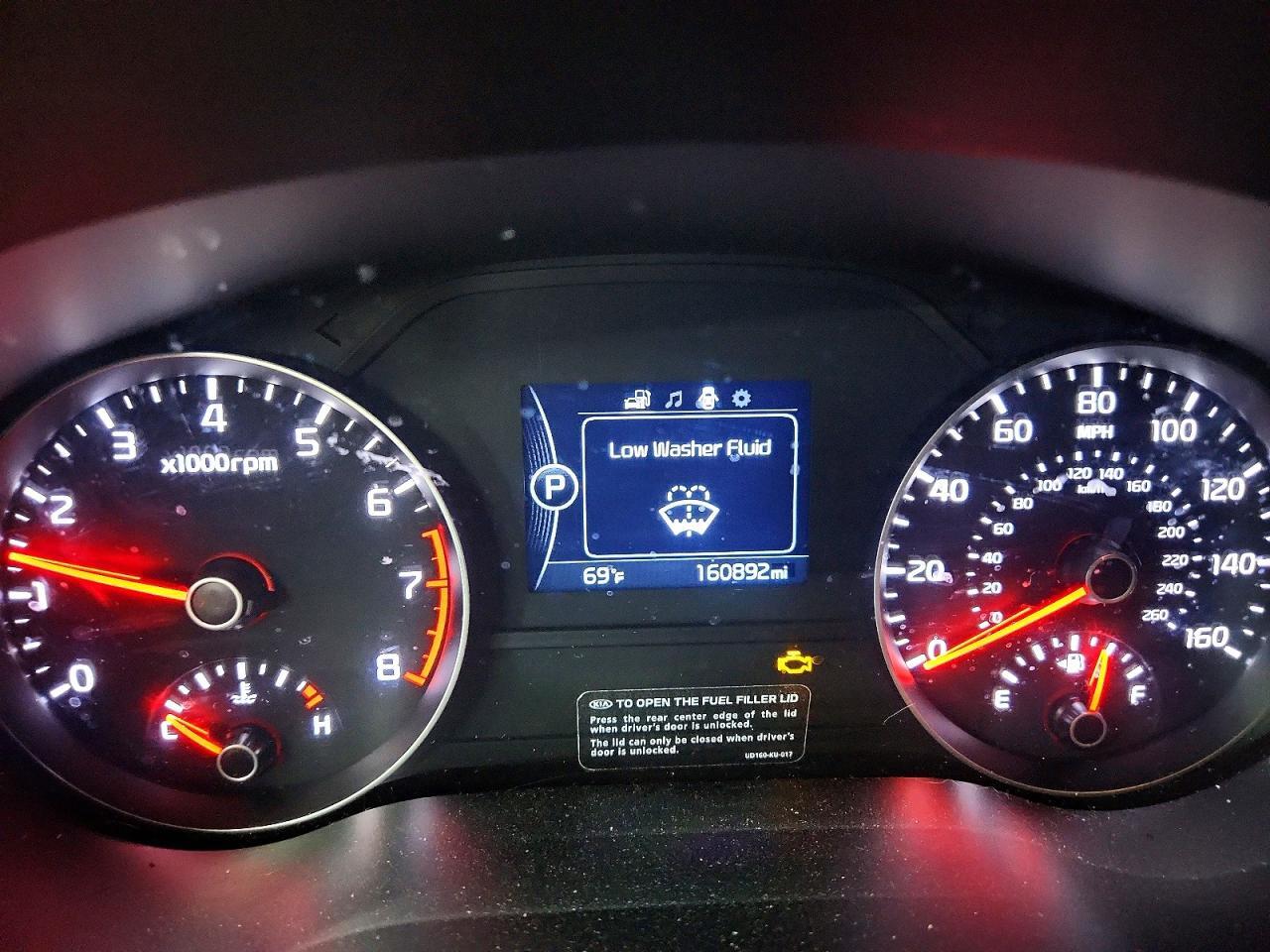 KNDPNCAC8K7567125 2019 KIA SPORTAGE photo no. 9