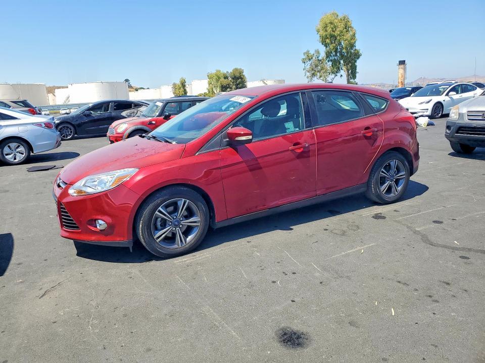 2014 FORD FOCUS 1FADP3K2XEL442051
