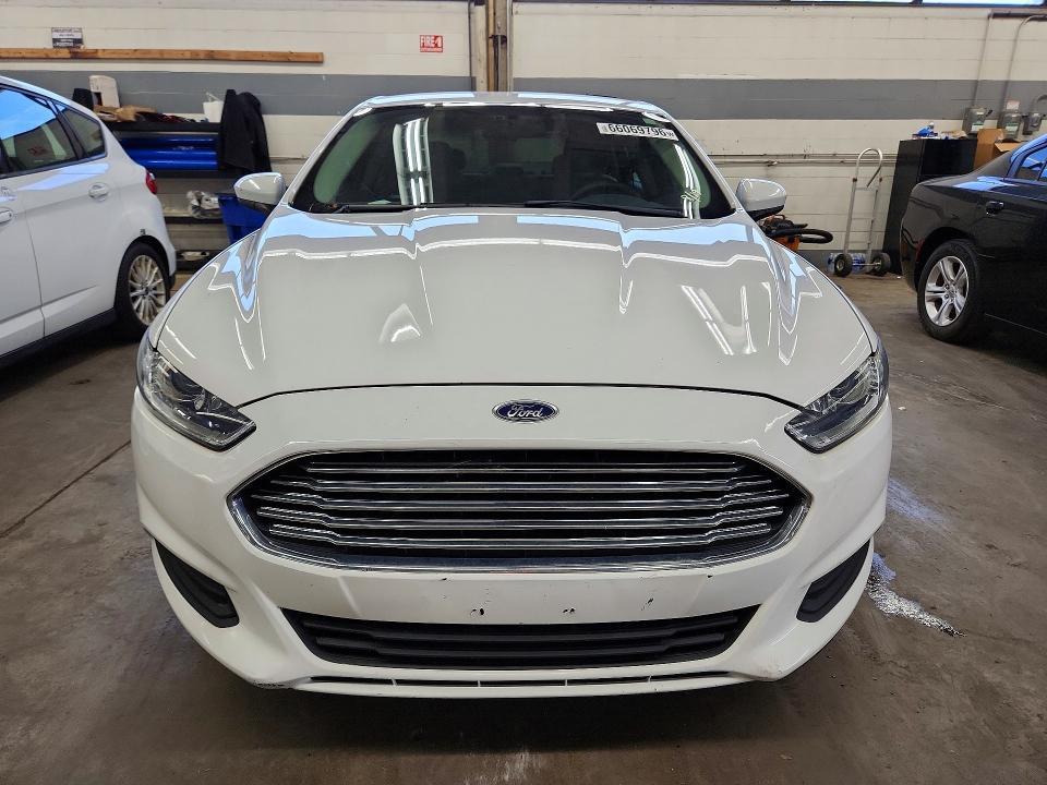 2014 FORD FUSION S HYBRID — Фото 5 из 12