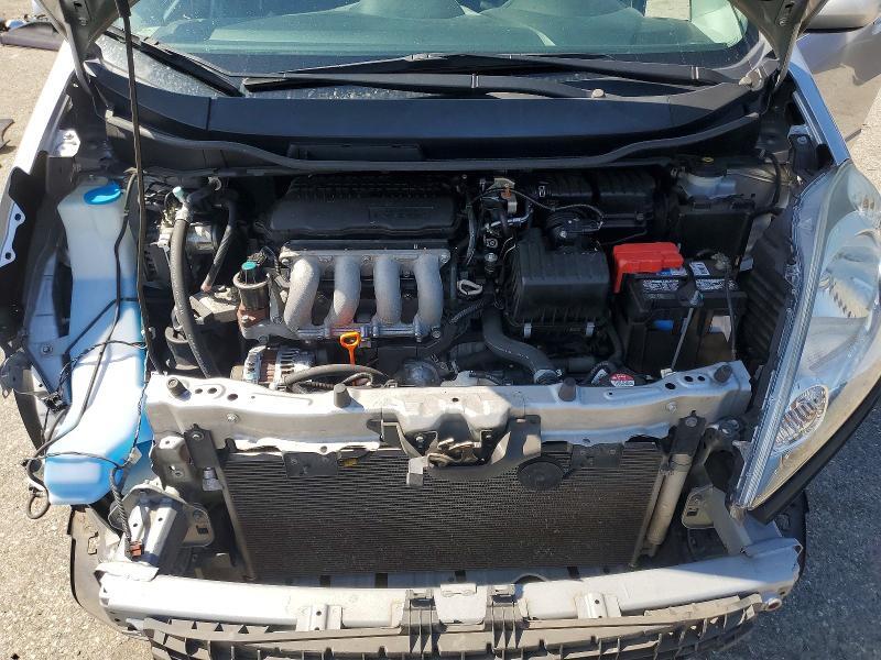 2011 HONDA FIT SPORT — Фото 12 из 16
