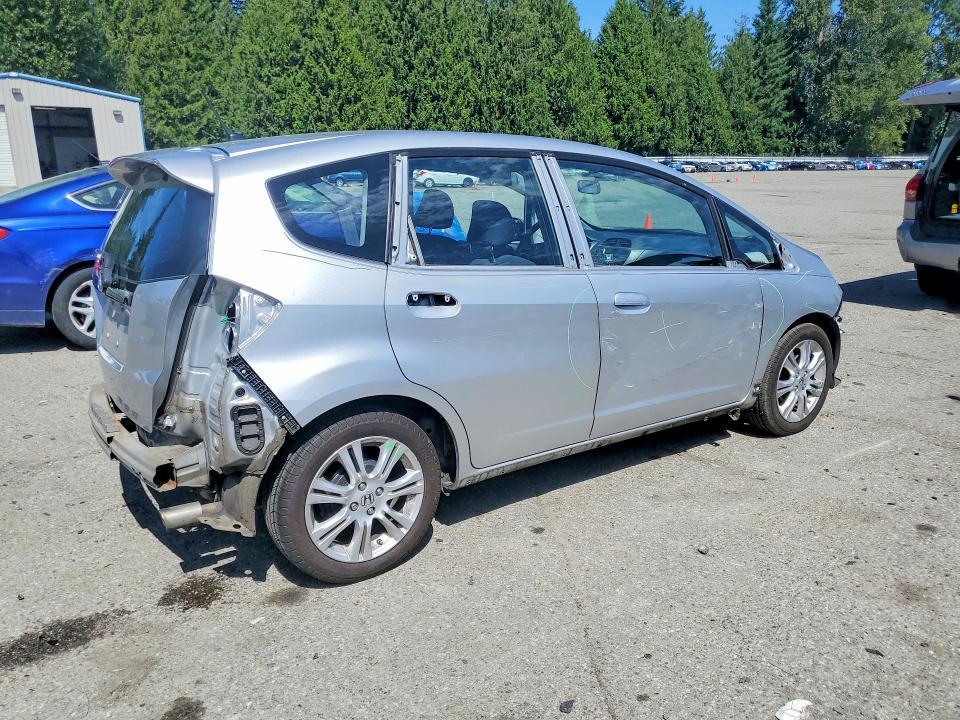 2011 HONDA FIT SPORT — Фото 3 из 16