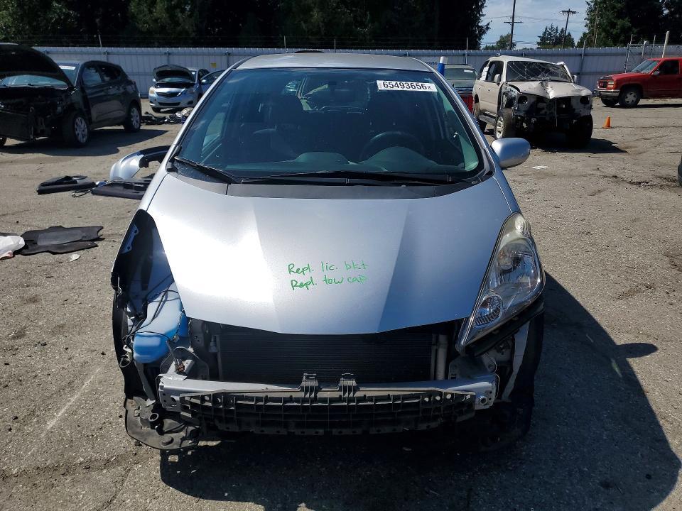 2011 HONDA FIT SPORT — Фото 5 из 16