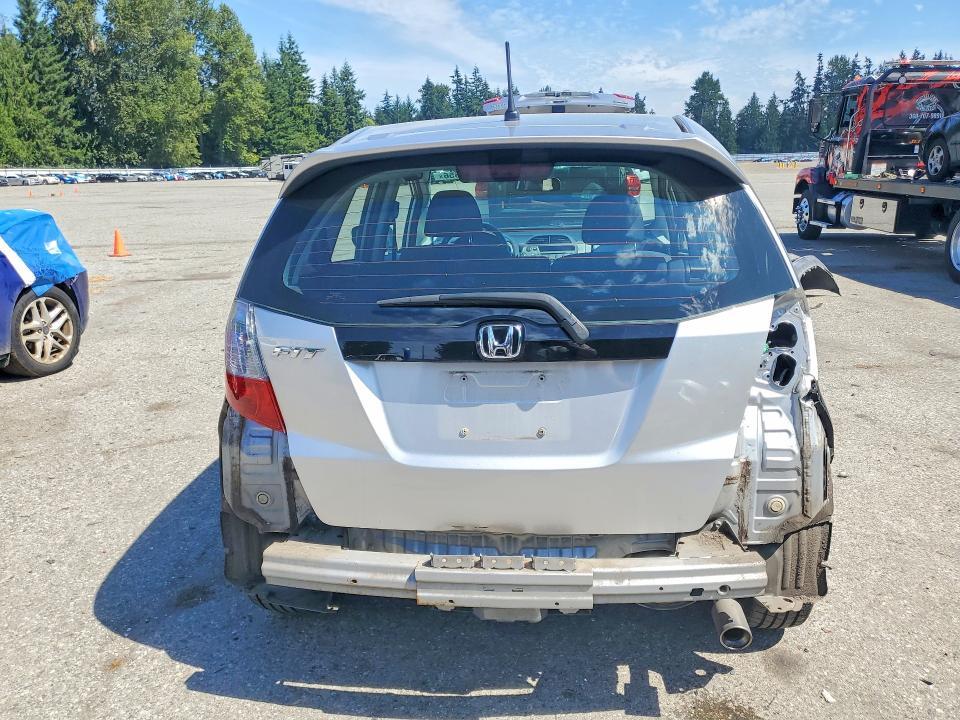 2011 HONDA FIT SPORT — Фото 6 из 16
