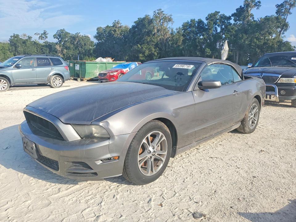 2014 FORD MUSTANG 1ZVBP8EM7E5231869
