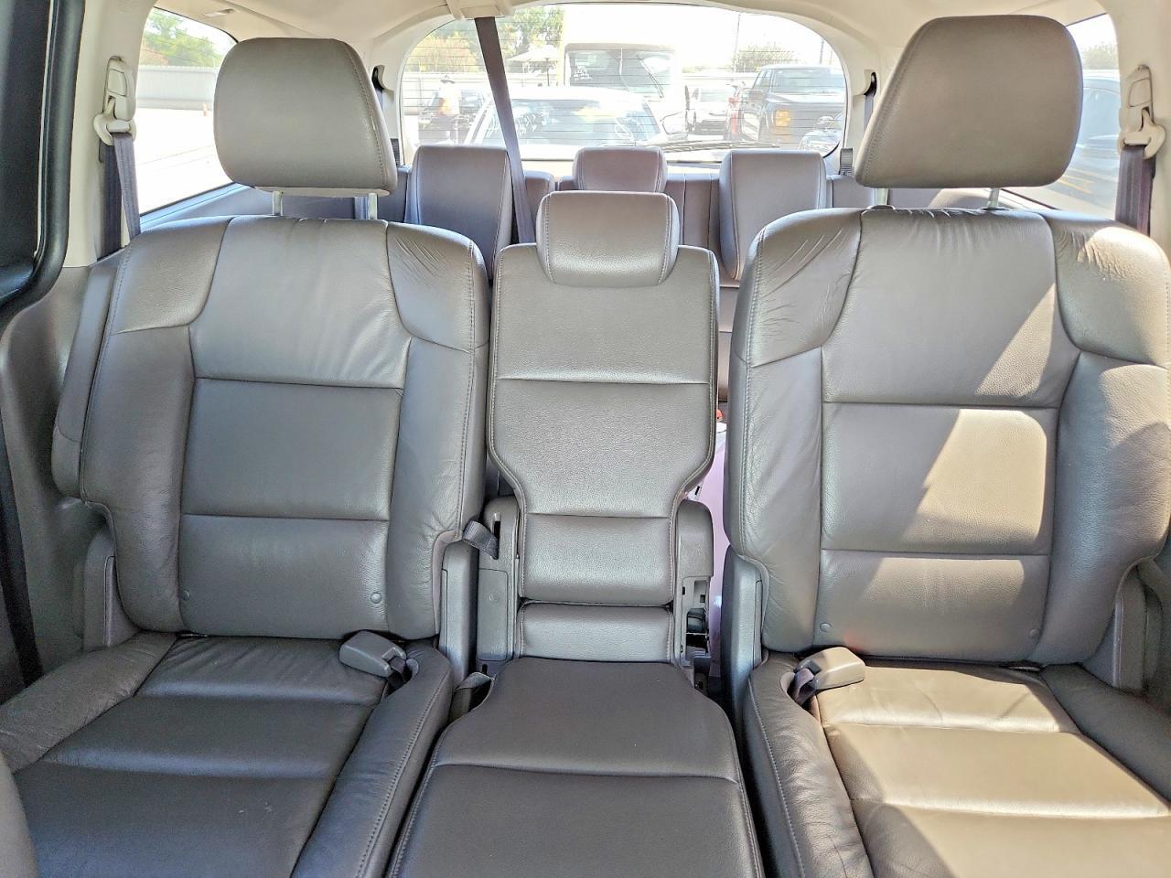 2011 HONDA ODYSSEY EXL — Фото 10 из 13