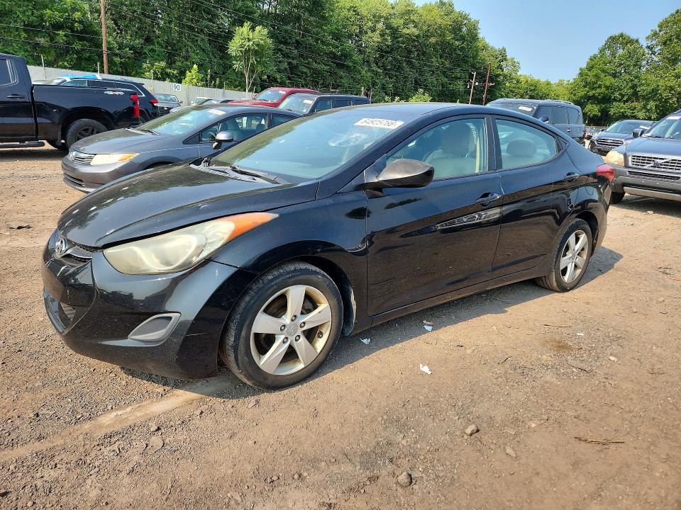 2011 HYUNDAI ELANTRA 5NPDH4AE1BH040489