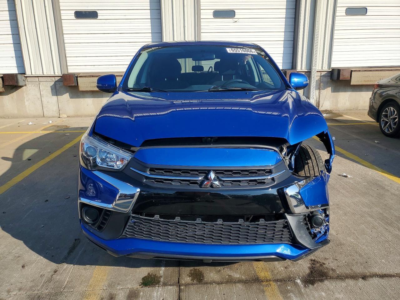 2019 MITSUBISHI OUTLANDER SPORT ES — Фото 5 из 14