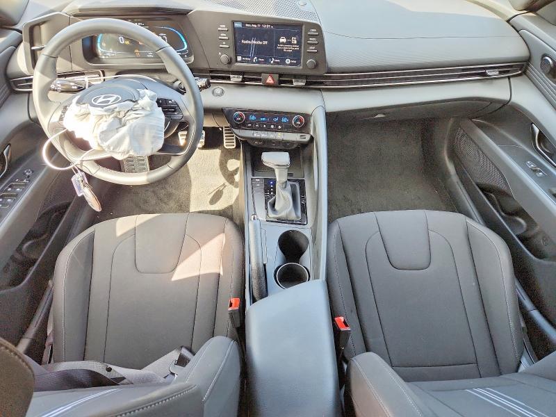 2026 HYUNDAI ELANTRA SEL SPORT — Фото 8 из 12