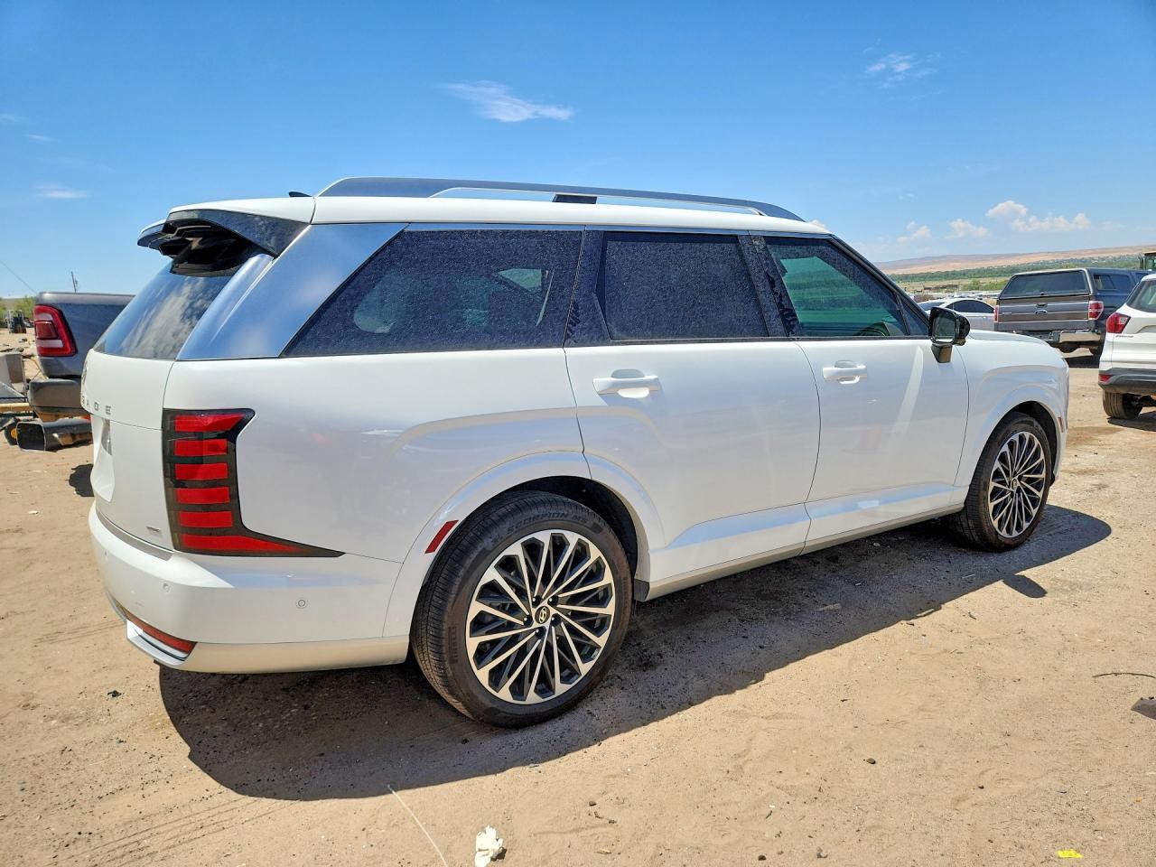 2026 HYUNDAI PALISADE CALLIGRAPHY — Фото 3 из 12