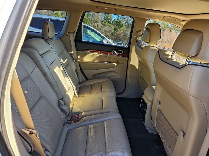 2011 JEEP GRAND CHEROKEE OVERLAND — Фото 11 из 16